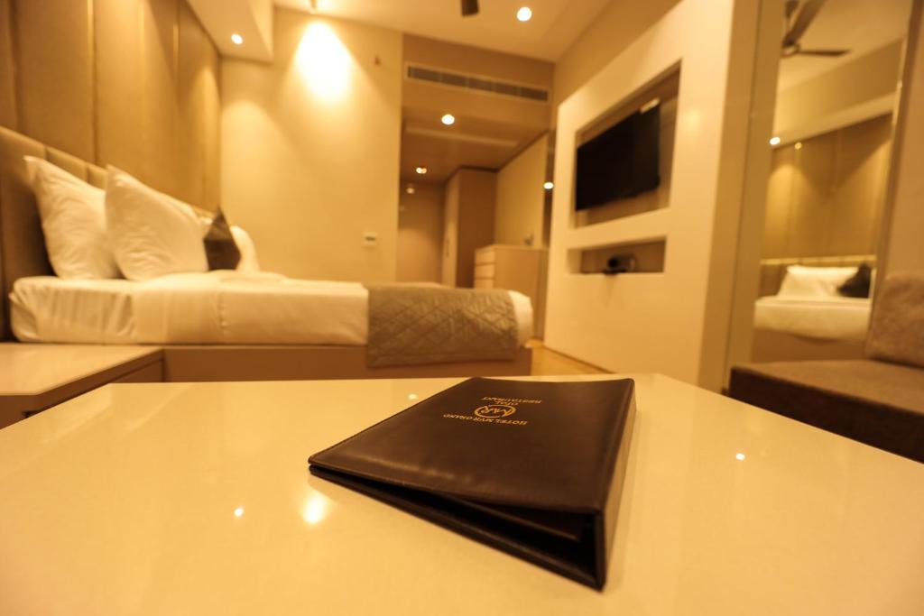 Канпур: Hotel Mvr Grand