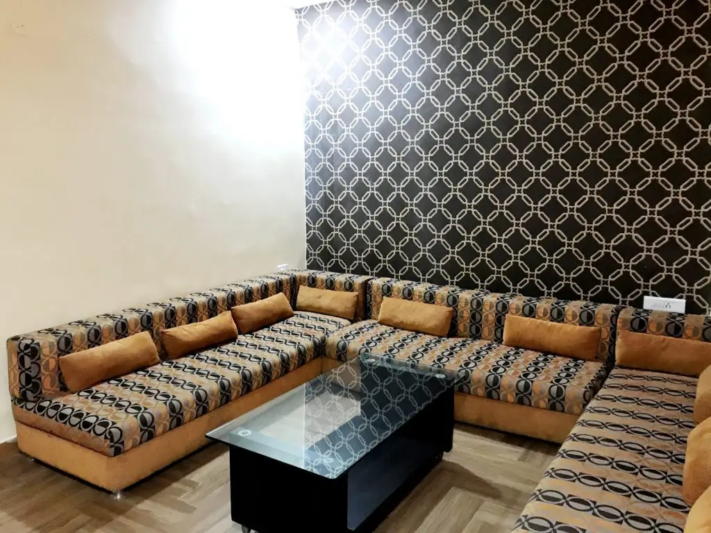 Канпур: Hotel Manoj International
