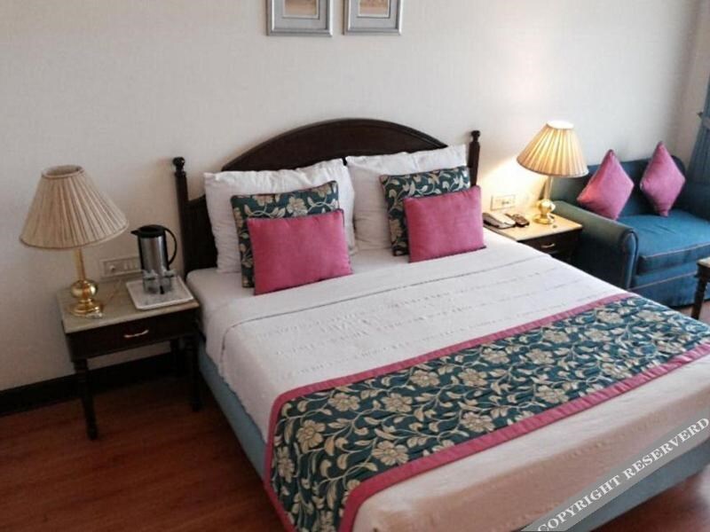 Казаули: Kasauli Resort