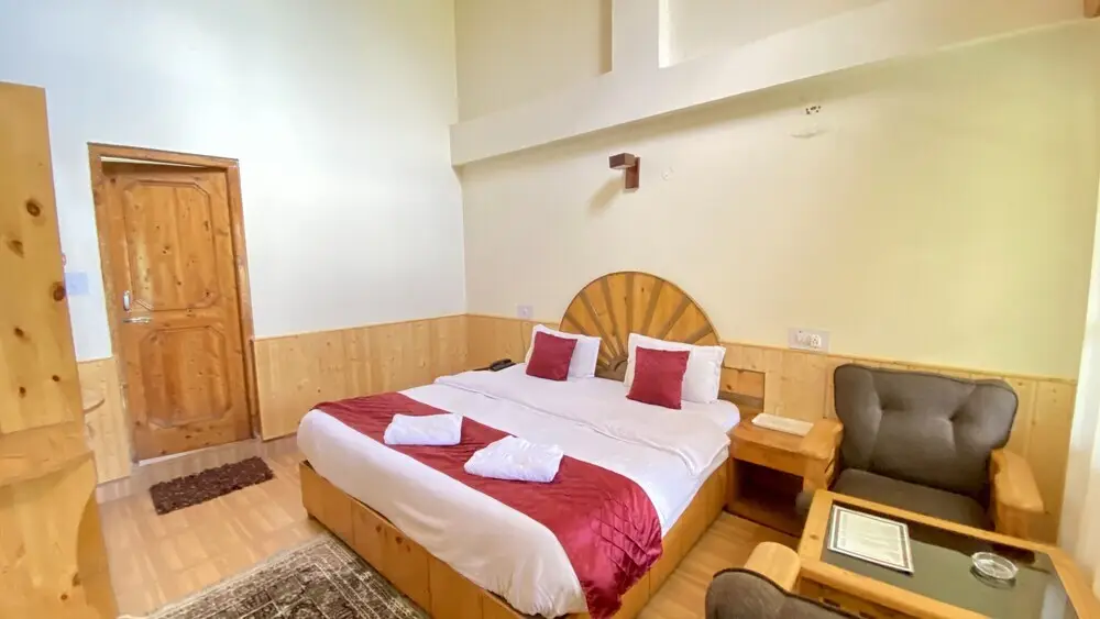 Касоль: Hotel Purnima River View