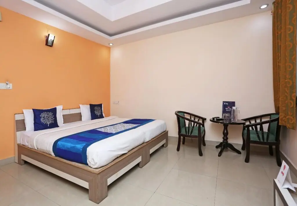 Бхопал: Hotel RK Regency