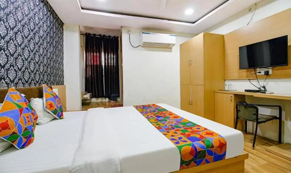 Бхопал: Fabhotel Surbhi
