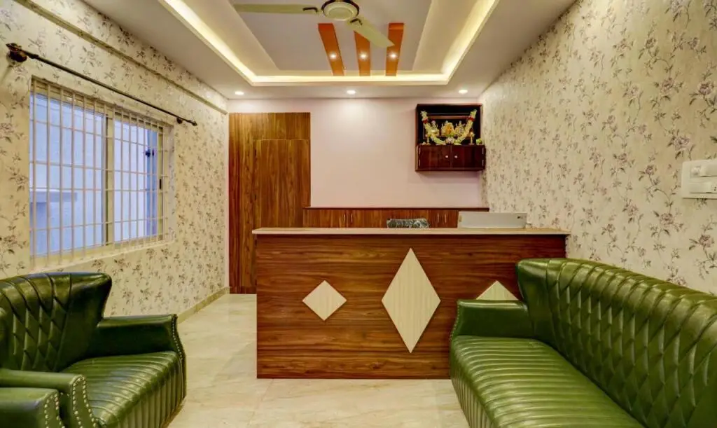 Бангалор: Treebo Three Street Inn