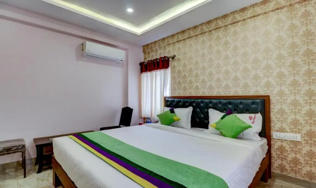 Бангалор: Treebo Three Street Inn