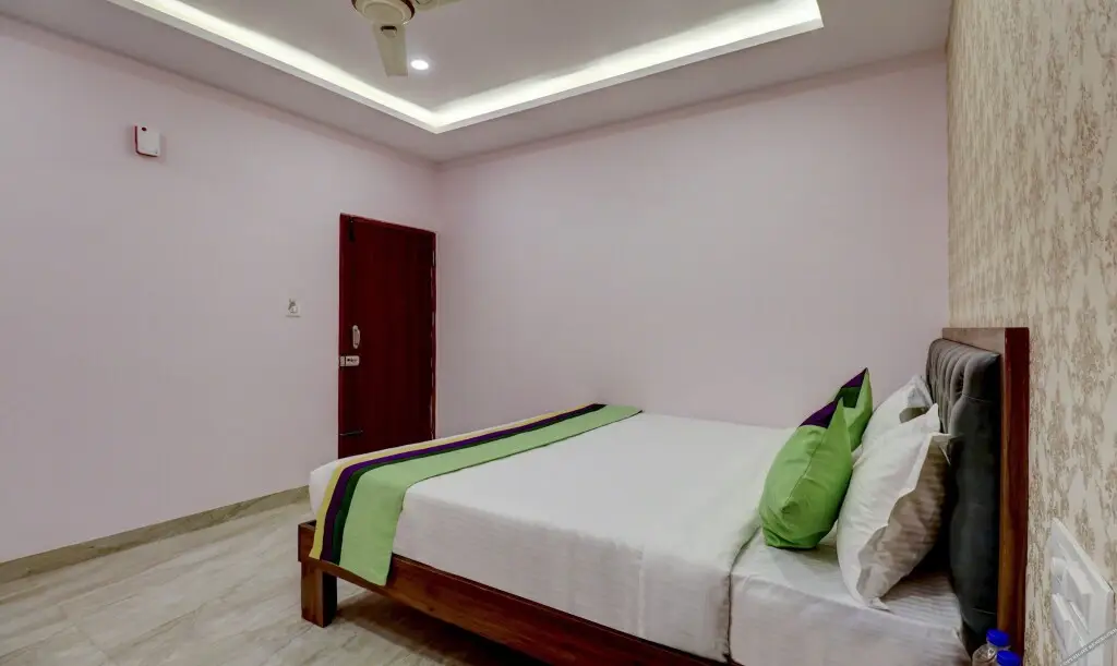Бангалор: Treebo Three Street Inn