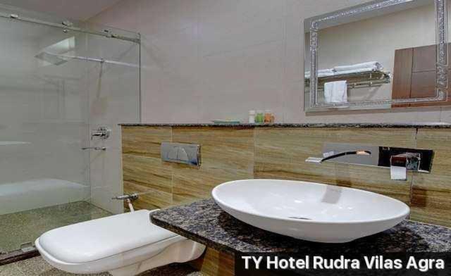 Фирозабад: Hotel Rudra Vilas