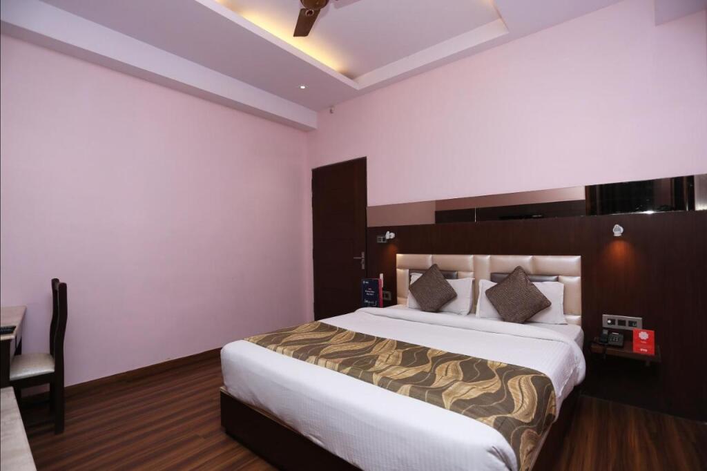 Фирозабад: Hotel Rudra Vilas