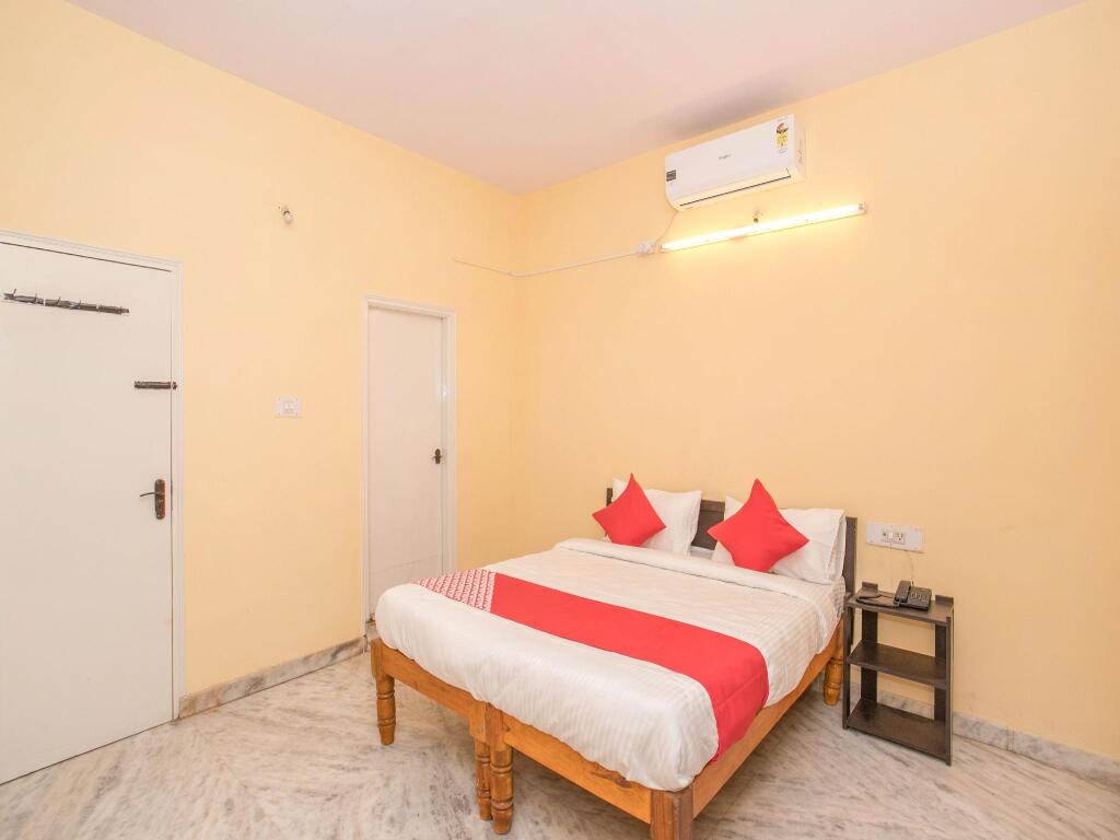 Бангалор: OYO 13121 Hotel Vaayu
