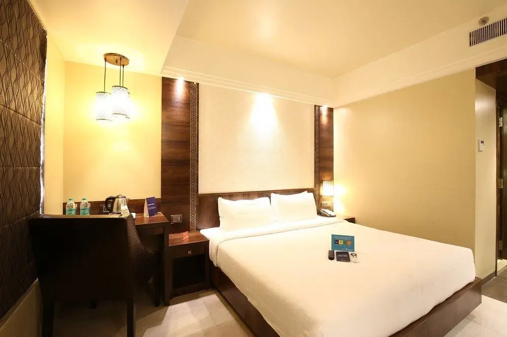 Мумбаи: Fabhotel Crawford Inn
