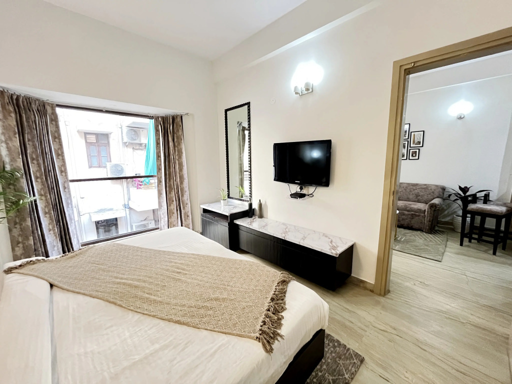 1 BHK Serviced Apartment in Gurgaon by Bedchambers — фото 1