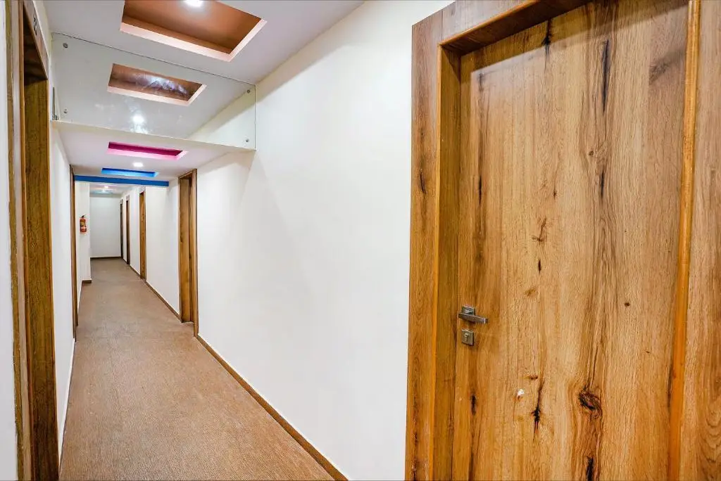 Мумбаи: Fabhotel Babas Residency