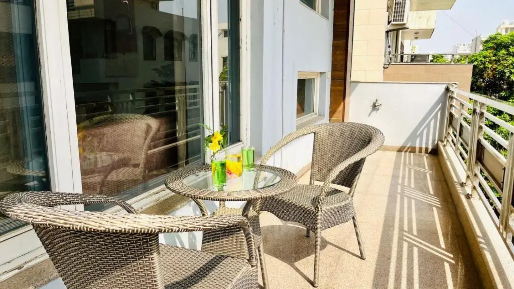 Гуруграм: Bluo Modern 1 Bhk Medanta Medicity