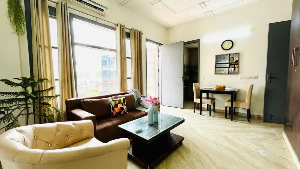 Гуруграм: Bluo Modern 1 Bhk Medanta Medicity