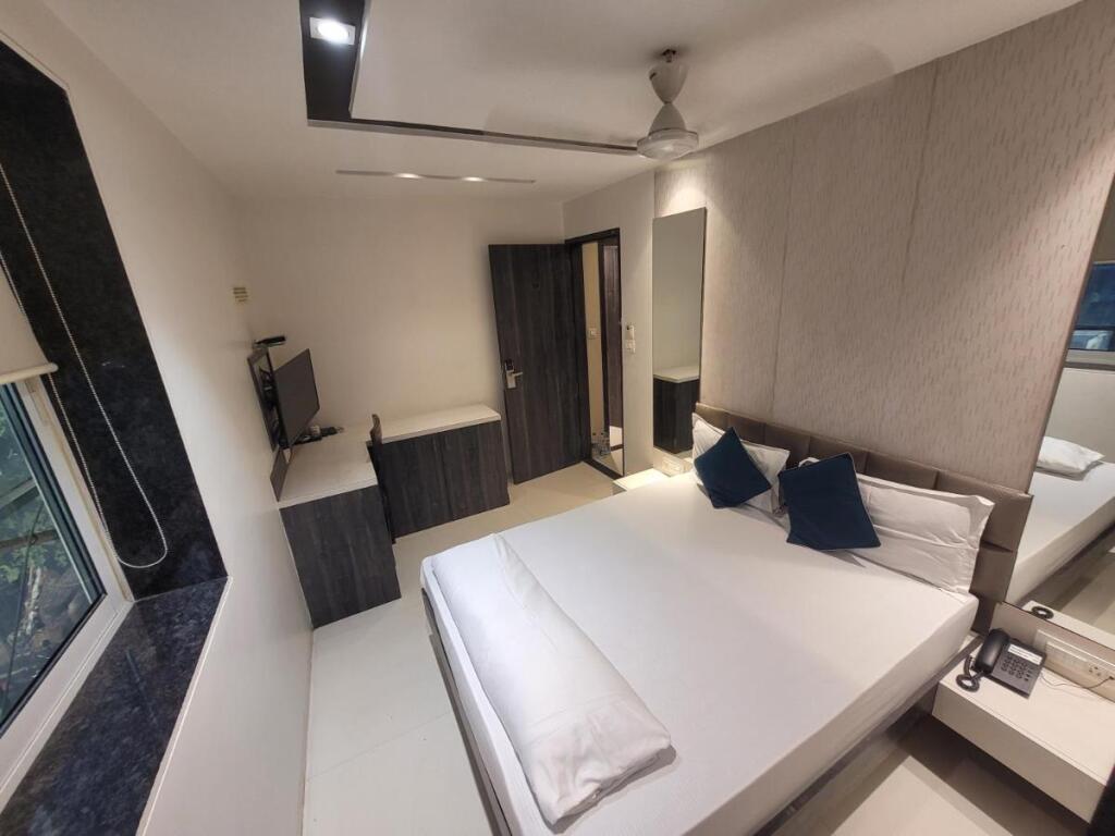 Мумбаи: Hotel Heritage - Near Trade Center, Visa Consulate BKC