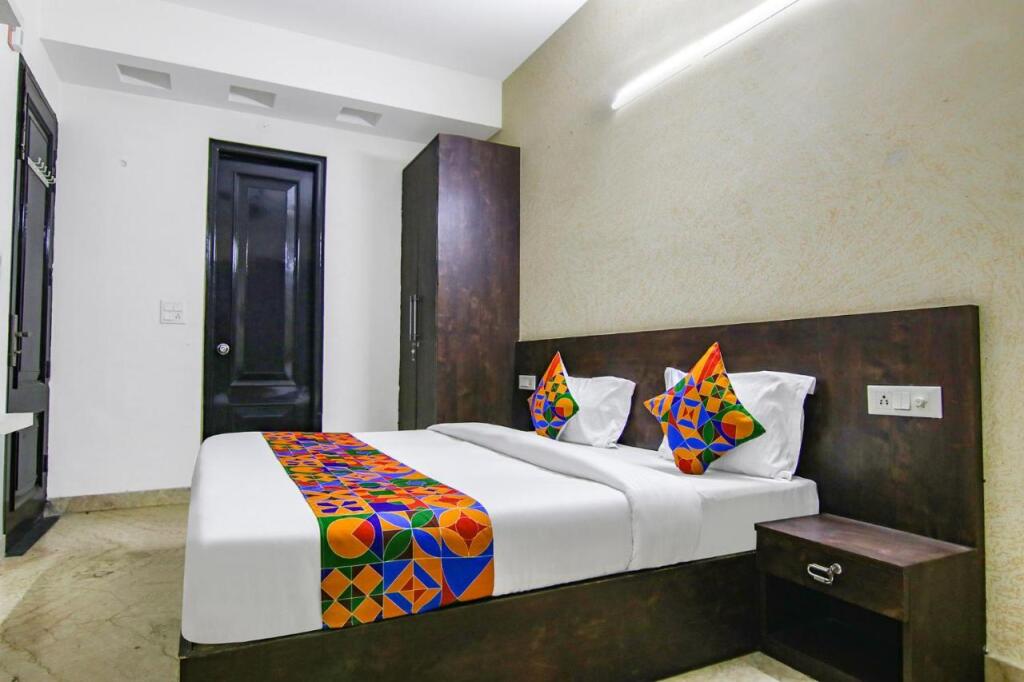 Гуруграм: Fabhotel Water Vibe