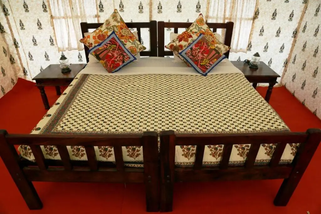 Государственный заповедник Desert National Park: Rajwada Desert Camp