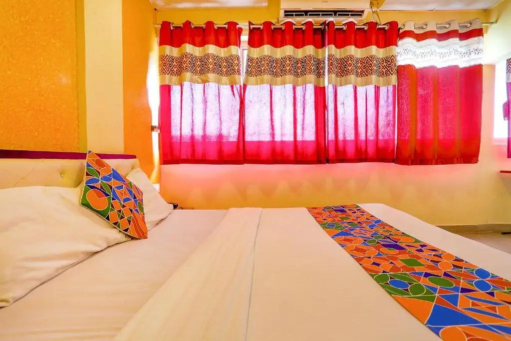 Мумбаи: FabExpress Dream Inn