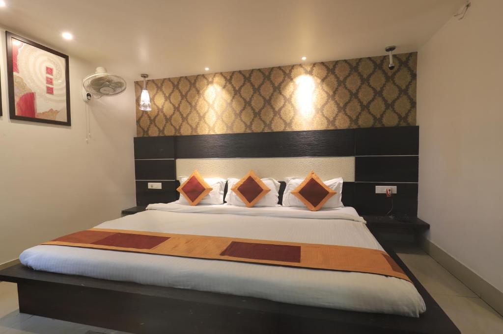Гувахати: Namaste Hotel Rashmi