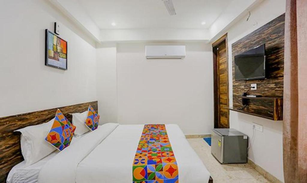 Гуруграм: FabHotel Amrit Residency