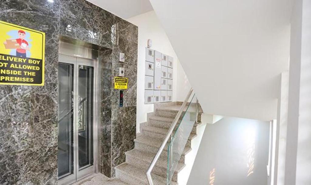 FabHotel Amrit Residency — фото 1