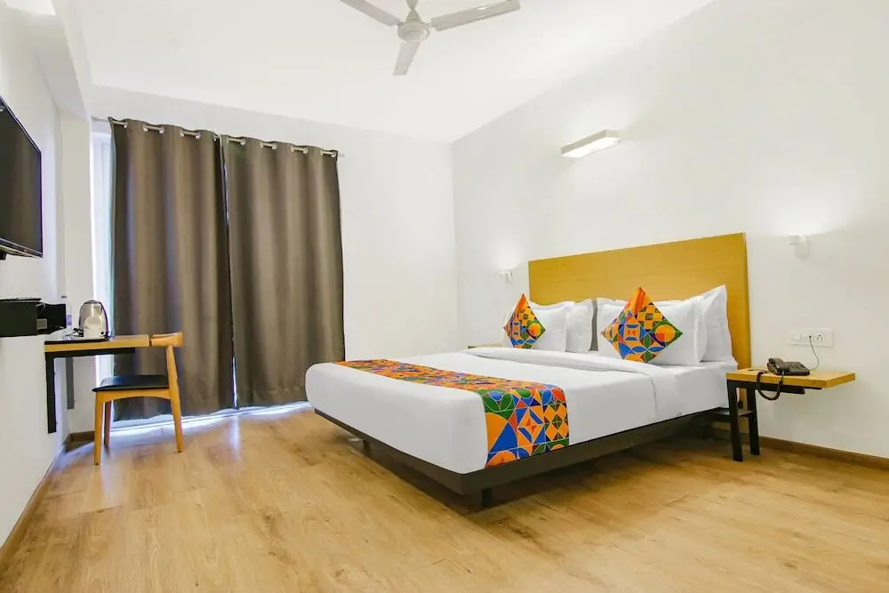Гуруграм: FabHotel Infinity Stays