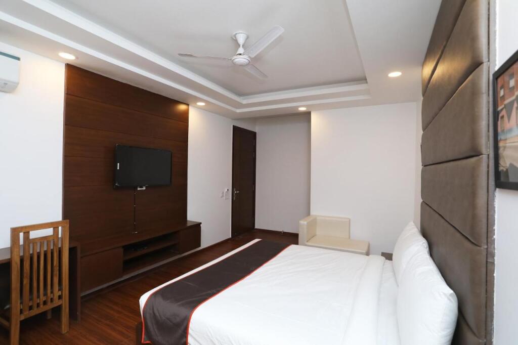 Гуруграм: Collection O 41367 Hotel Ls21