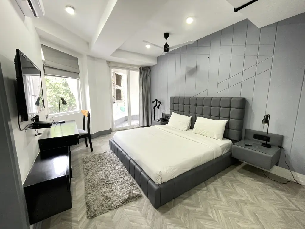Гуруграм: Luxurious 1Bhk Apartment In Gurgaon By Bedchambers
