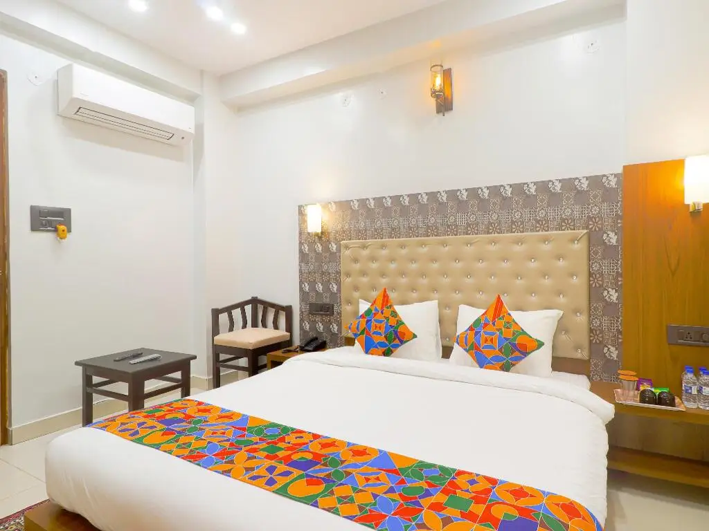 Данапур: Fabhotel Palash
