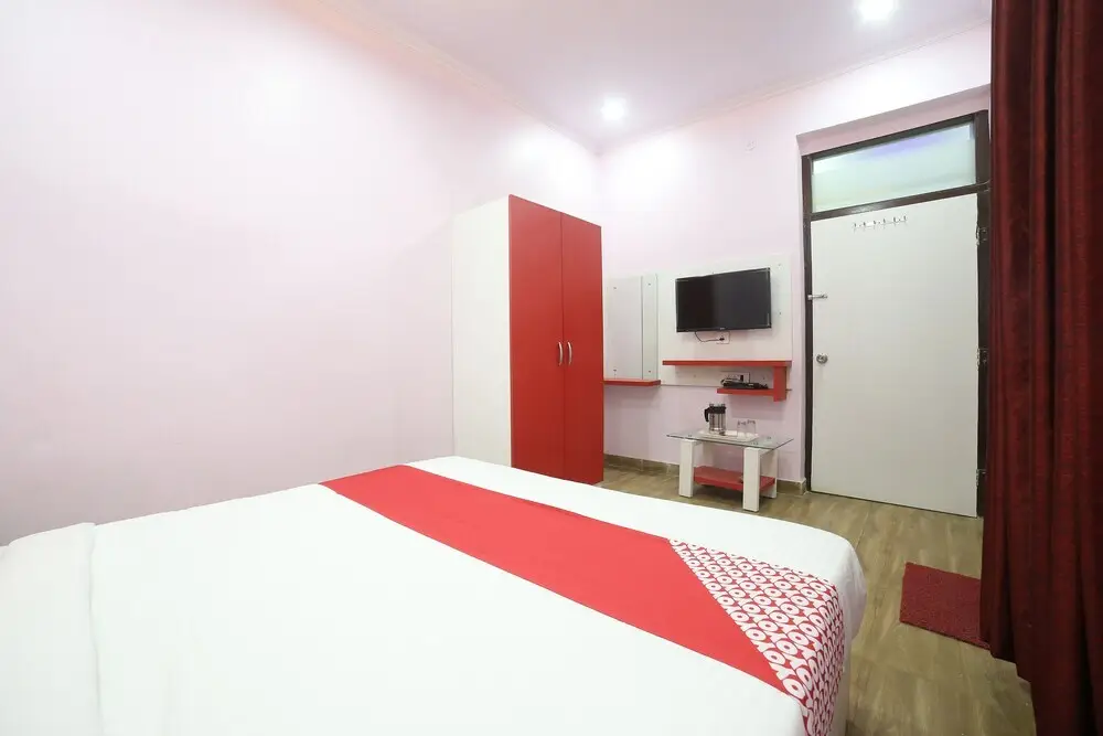 Джайпур: Oyo 24220 Hotel Jai Ambay International