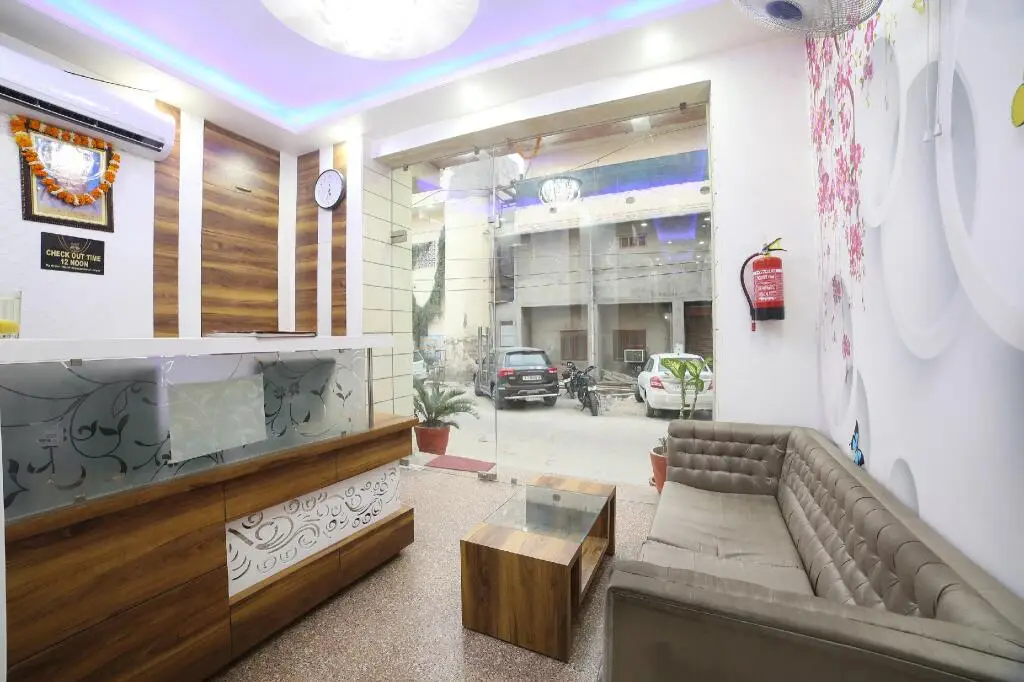 Джайпур: Oyo 24220 Hotel Jai Ambay International