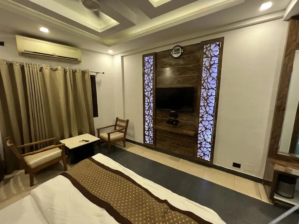 Дехрадун: Hotel Deepshikha