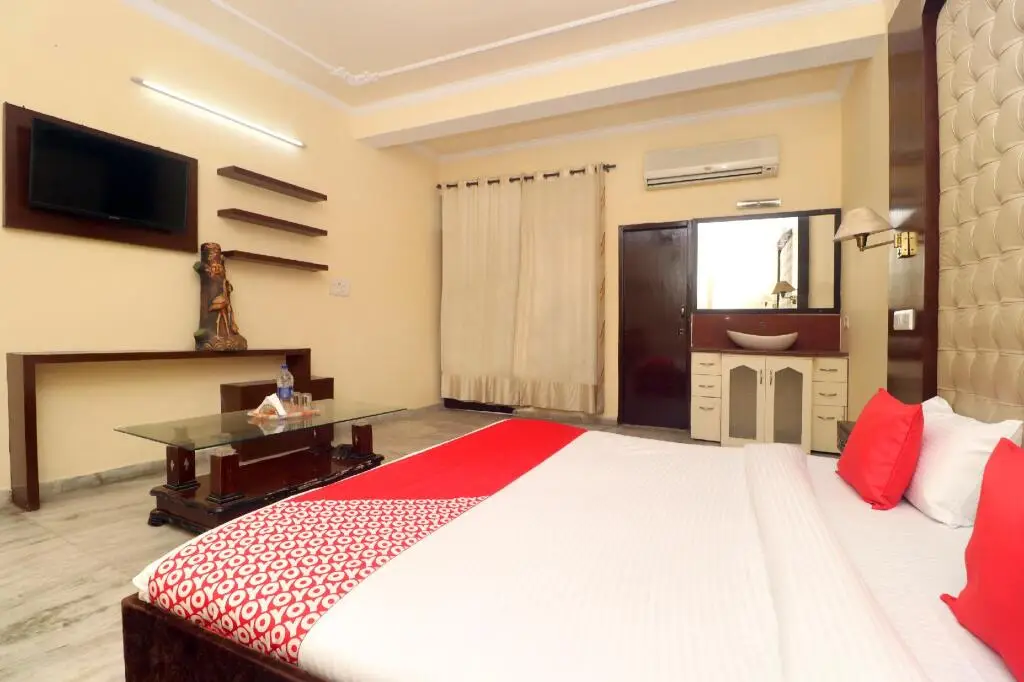 Чандигарх: OYO 19403 Hotel Simran