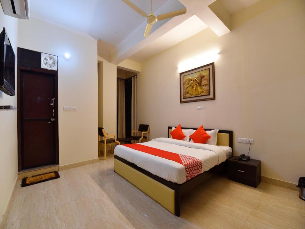 Джайпур: OYO 27787 Hotel Rama Inn