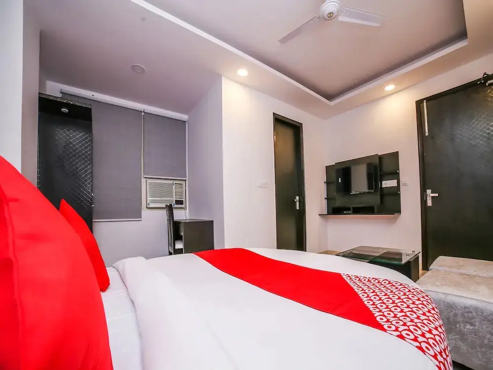Нью-Дели: OYO 24943 Hotel Airport Zone Olive