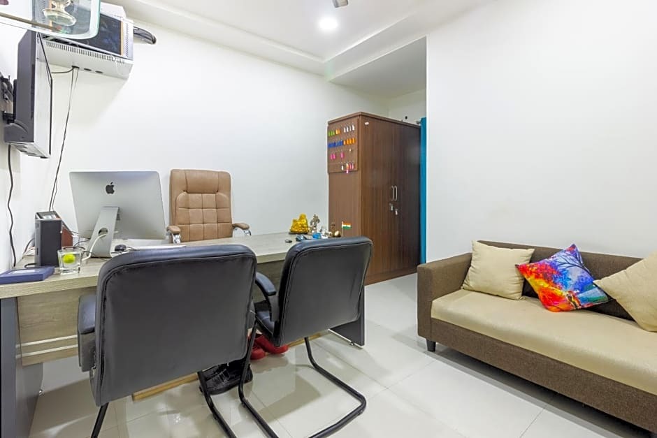 Хидерабад: OYO 44149 Gachibowli Inn
