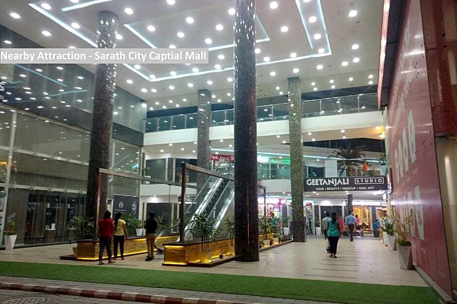 Хидерабад: OYO 44149 Gachibowli Inn