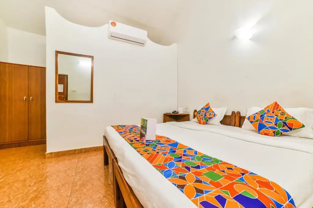 Вагатор: FabExpress Yoyo Cottage Chapora Fort