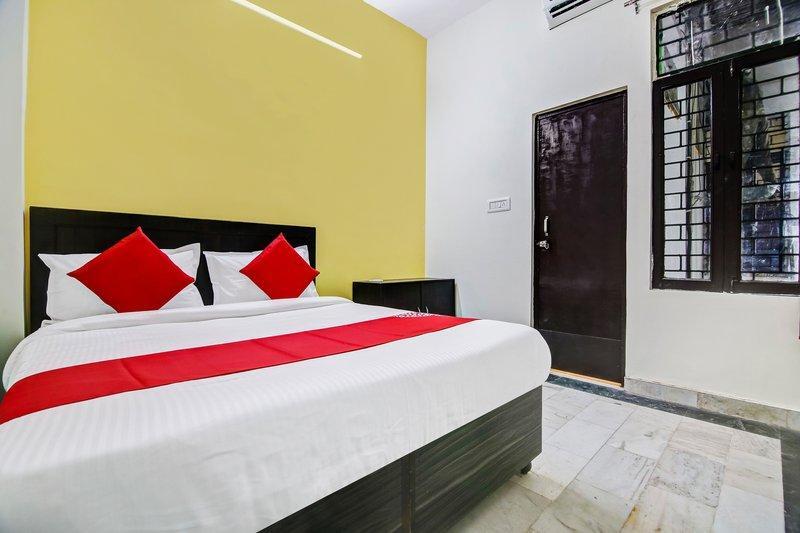 Мератх: OYO 47744 Hotel Pallavi Residency