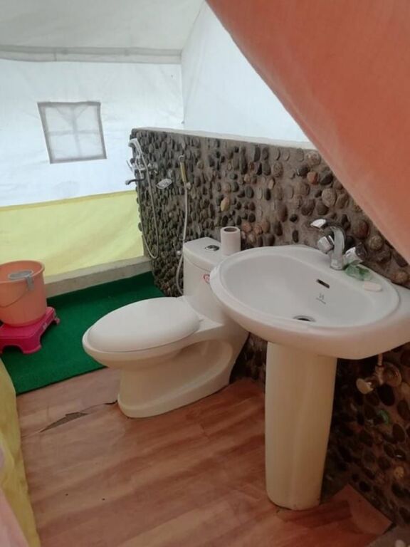 Хундер: TIH AlpenGlow Camp - Nubra