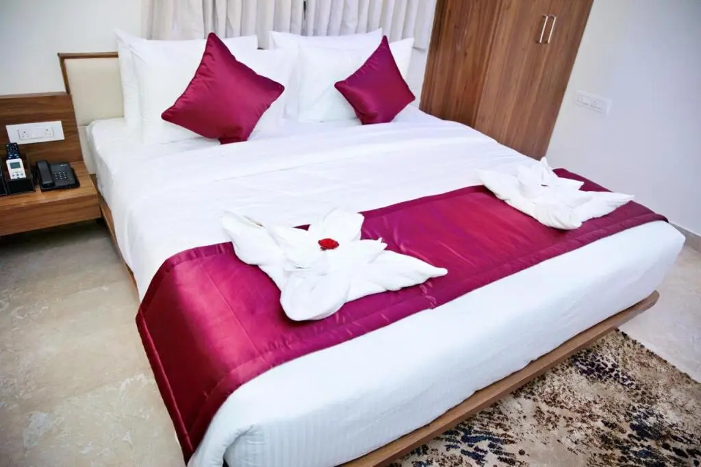 Chikkajala: Villa Grand Hotel Near Kempegowda International Airport