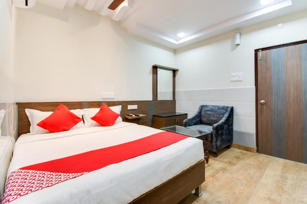 Висакхапатнам: OYO Flagship Hotel GV Residency
