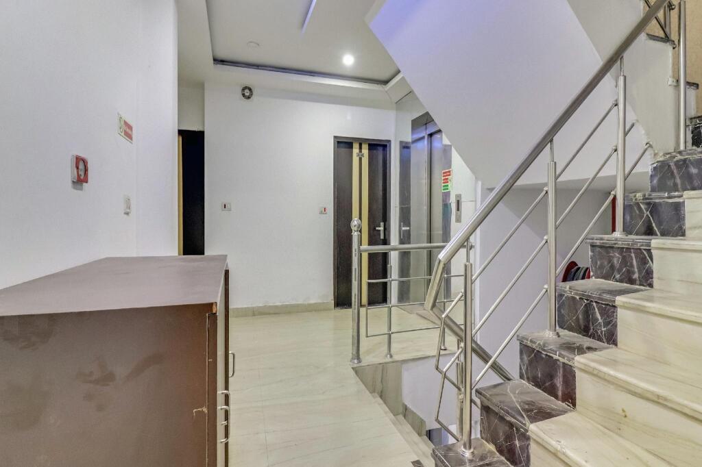 Нью-Дели: OYO 81393 Hotel C international