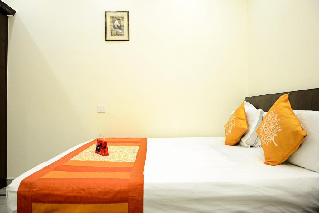 Нью-Дели: OYO 3394 Hotel Centra Inn