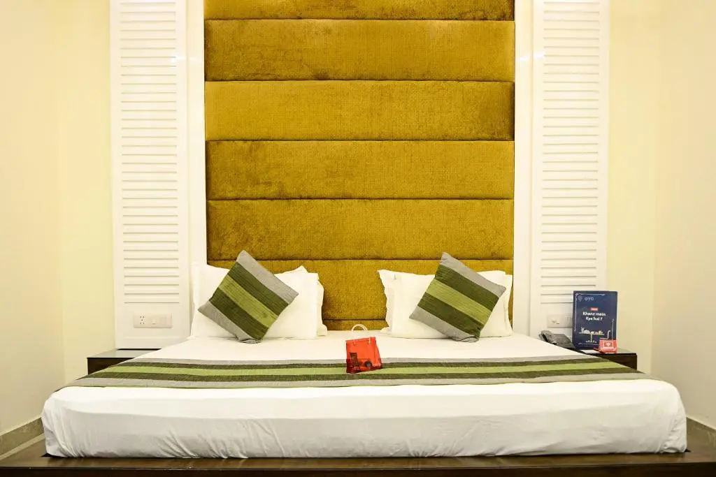 Нью-Дели: OYO 3394 Hotel Centra Inn