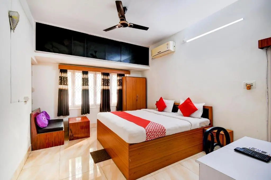 Колката: OYO Flagship 84103 Blue Star Guest House