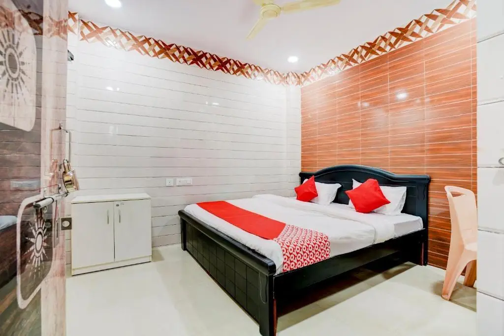 Хидерабад: OYO Hotel Aroma Classic Near Nampally Railway Station