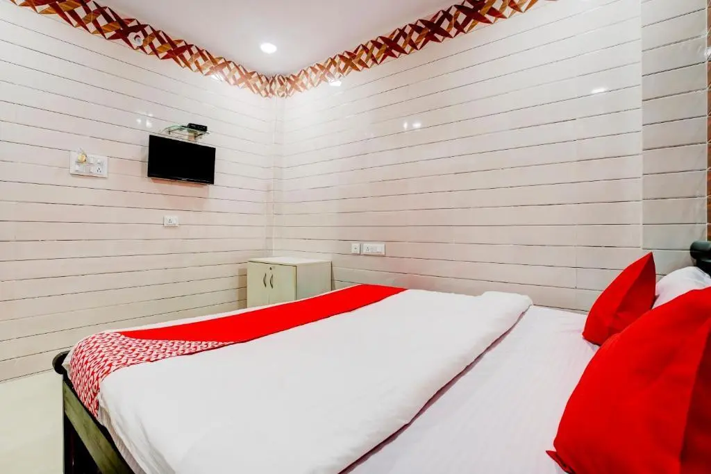 Хидерабад: OYO Hotel Aroma Classic Near Nampally Railway Station
