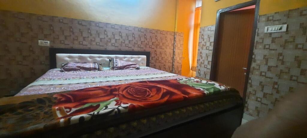 Rohtak: OYO 82321 Hotel Dream