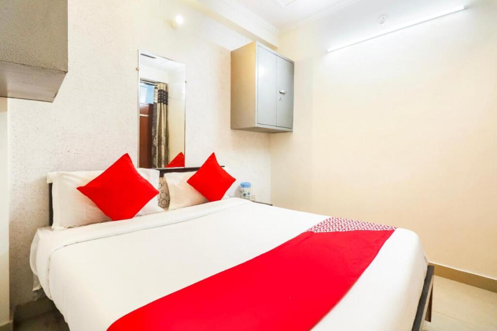Нью-Дели: Oyo Villa Florence