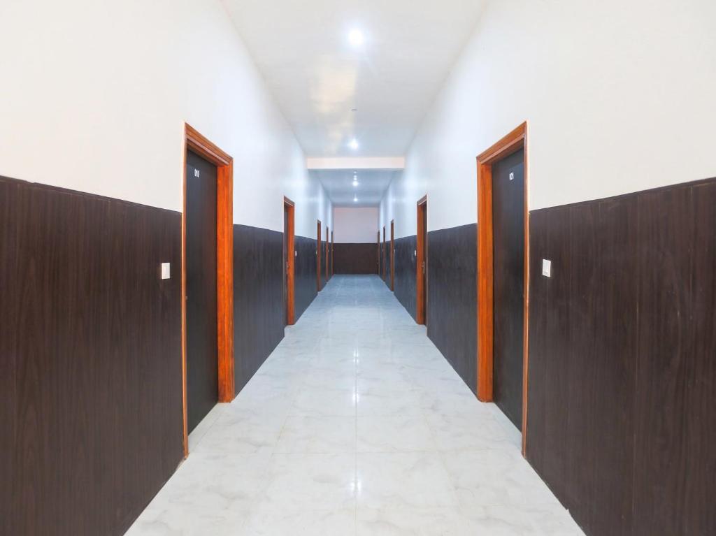 Фаридабад: OYO 73731 Hotel Mayur